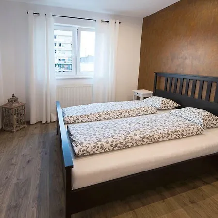 Rooftop Ii. Apartment *