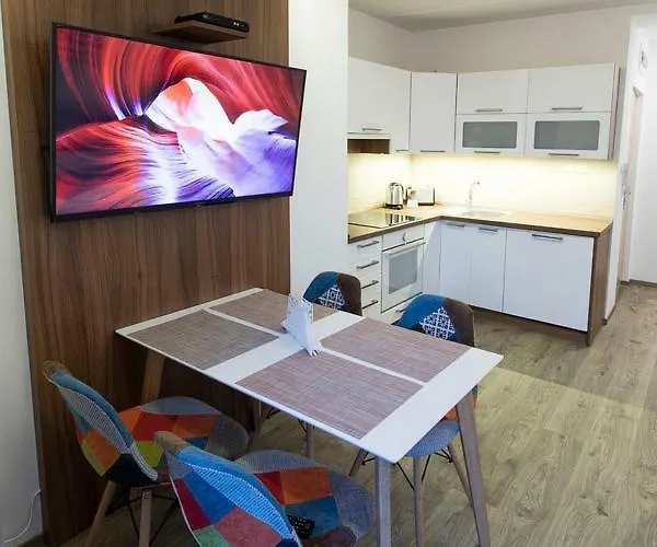 Rooftop Ii. Apartment *